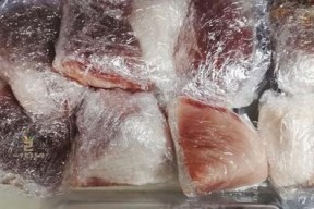 猪肉不放冰箱的处理方法（如何保持猪肉的新鲜和安全）