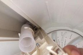 洗衣机漏水的原因及解决办法（为什么洗衣机会漏水）
