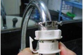 如何处理洗衣机水管进水问题（解决洗衣机进水困扰）