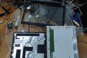 电脑老坏显示器怎么回事（探究电脑显示器频繁故障的原因与解决方法）