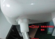马桶水箱自动上水不停怎么办？如何快速解决？