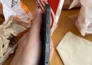 苹果手机后盖怎么装？需要哪些工具和注意事项？