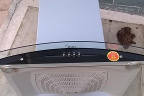 如何拆卸清洗油烟机燃气灶——保持厨房清洁的秘诀（掌握简单技巧）
