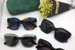 荣耀90手机壳偏光问题如何解决？偏光手机壳有何替代方案？