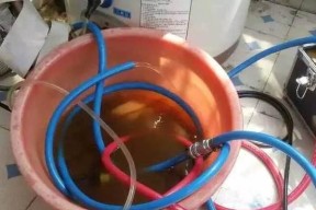 如何清理热水器内部水垢（实用视频教你清洁热水器）