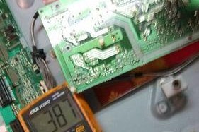 夏普变频空调E1故障原因与维修方法解析（探寻夏普变频空调E1故障的真相）