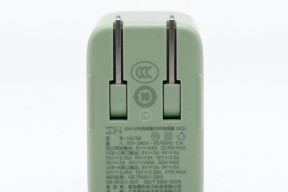 小天才充电器价格是多少？选择充电器时应注意哪些因素？