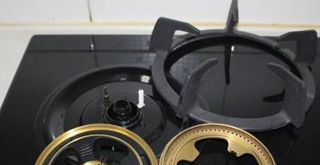天然气灶打不着火的原因与处理方法（探究天然气灶不着火的常见问题及解决方法）  第1张