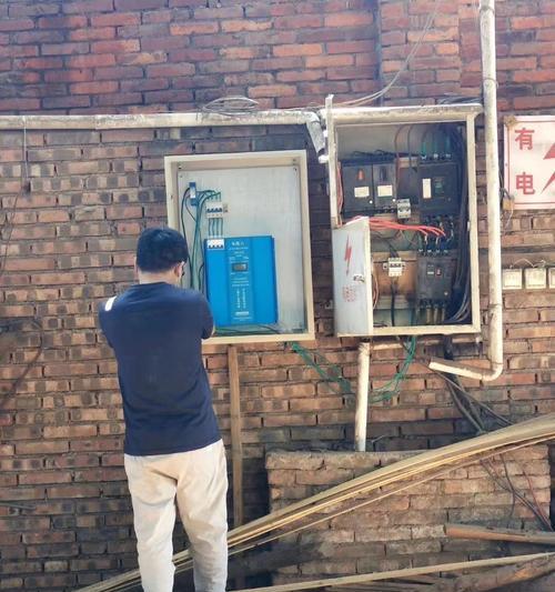 商用电和民用电的差异及其（深入解析商用电和民用电的区别和应用领域）  第3张