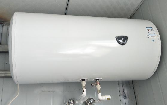 热水器不通电怎么修（解决家中热水器无法通电的常见问题与修复方法）  第3张