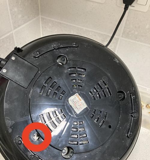 电压力锅不跳的解决方法（遇到这些问题你该怎么办）  第2张