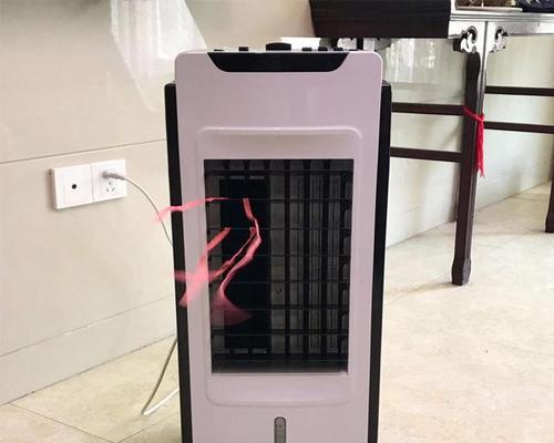 卧室冷柜风扇声音超响问题的解决方法（静音技巧教你轻松解决吱吱响的烦恼）  第2张
