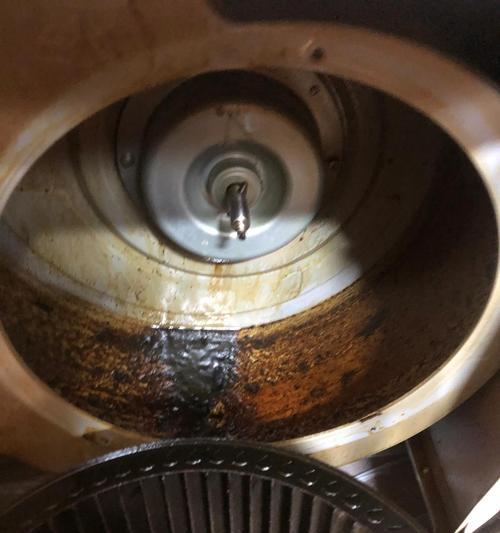 美仕抽油烟机的滤网清洗方法（轻松解决油烟困扰的关键一招）  第1张