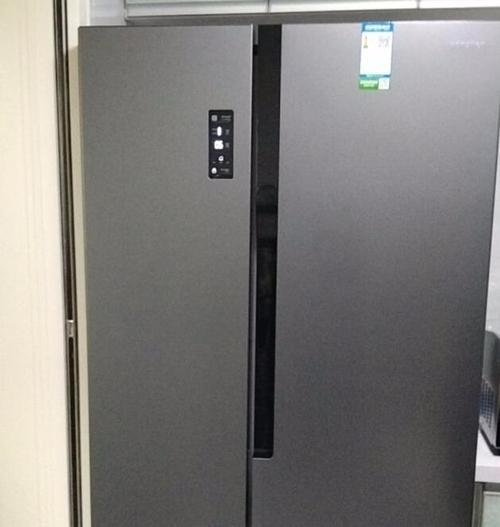 容声冰箱外壳漏水的修复方法（容声冰箱外壳漏水修复的实用技巧与注意事项）  第1张